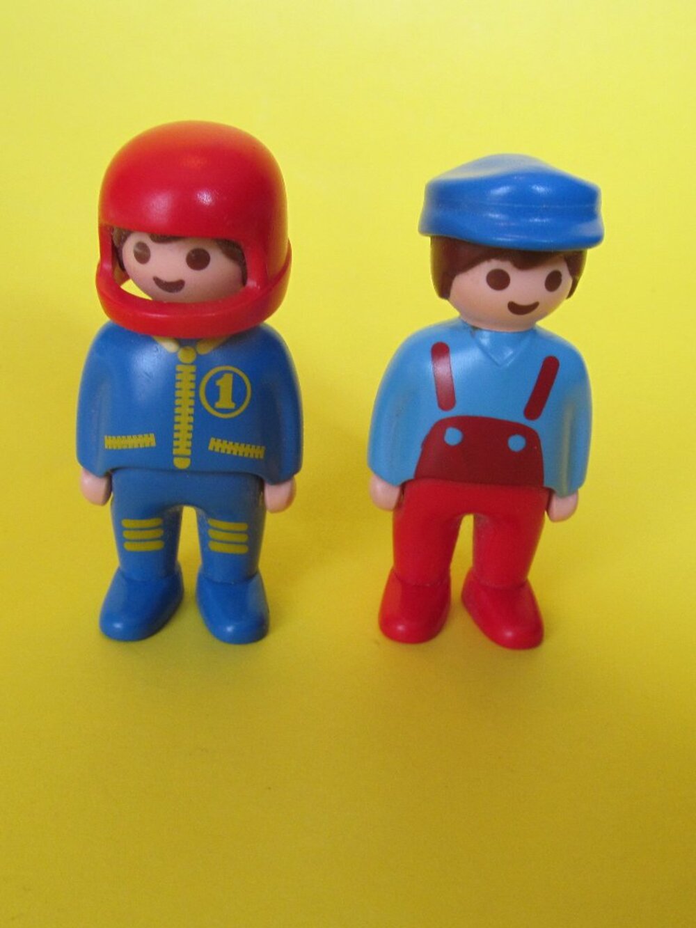 1990 PLAYMOBIL People Action Figure Geobra 2 pcs